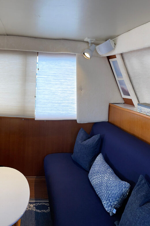 Miami: Private Dinner Cruise for 2 on a yacht. - The Experience in Detail