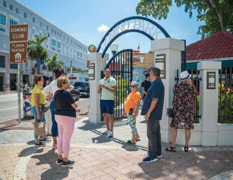 Miami: Private Iconic neighborhoods sightseeing tour - Why This Tour Matters for Travelers