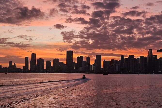 Miami Private Sunset Speedboat for up to 6 People - Is This Tour Right for You?