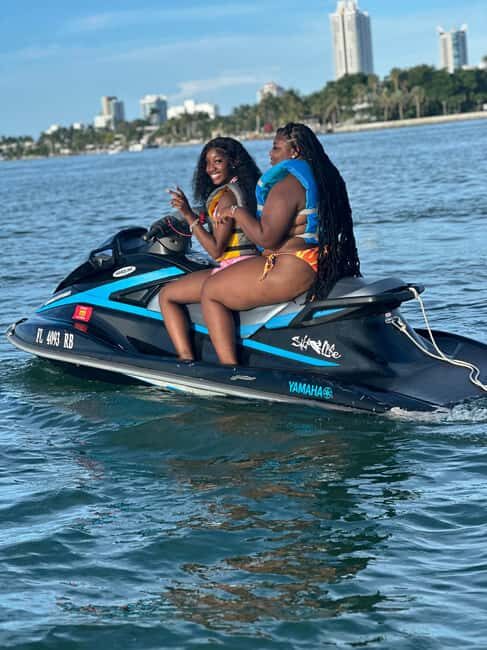Miami: Sea Adventure! Jetski Rental+30min boat tour included - Frequently Asked Questions