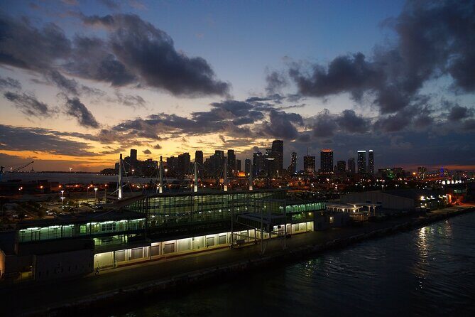 Miami: Skyline Sunset Cruise Biscayne Bay - A Practical Guide to Miami: Skyline Sunset Cruise Biscayne Bay
