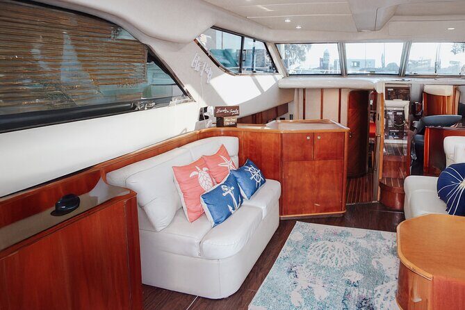 Miami Yacht Rental 58 ft + 1 Free Hr & 2 Jet Ski Rides | Boat Tour - FAQs