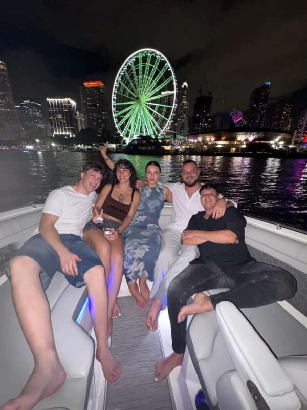Miami:Hidden Coves Boat Tour with Champagne - The Sum Up