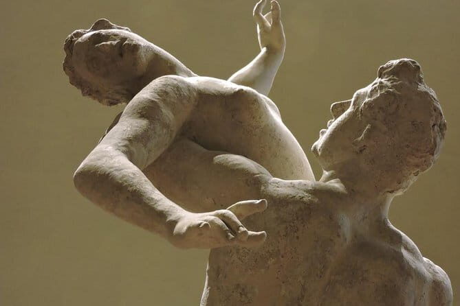 Michelangelo's David tour and entry tickets - Small group tour - A Closer Look at the Experience in Florence
