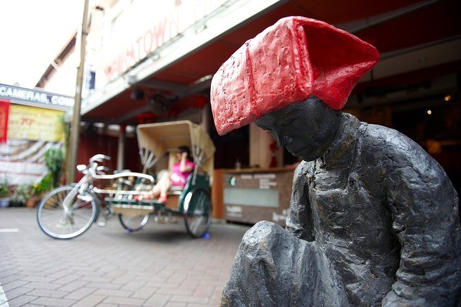 Michelin Premium Food Tour with Hawker Centre & Chinatown Tour - Practical Considerations