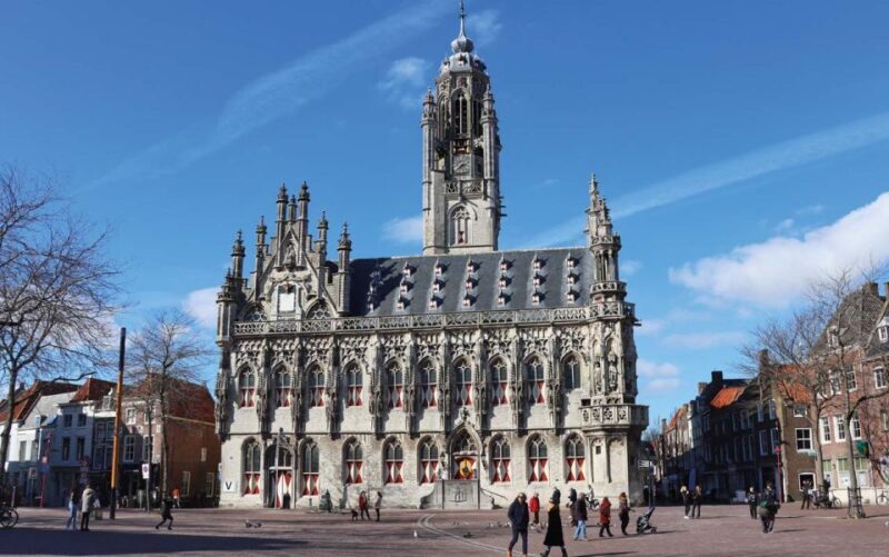 Middelburg: Guided City Walking Tour - Authentic Experiences and Value