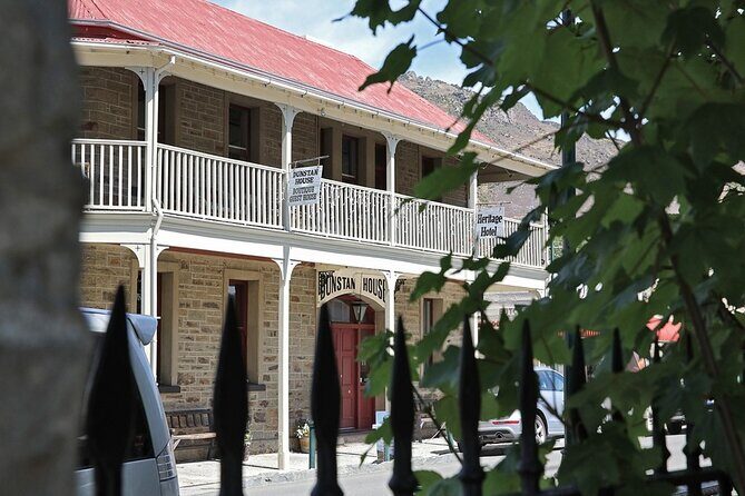 Middlemarch to Queenstown Small-Group Tour: Scenic Journey - Scenic Drive to Ophir: Historic Engineering