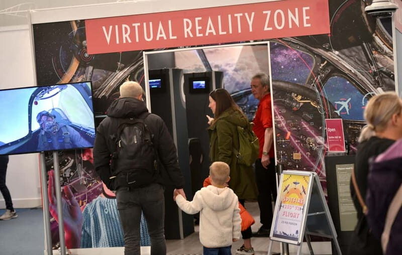 Midlands: Spitfire 360° VR Experience - Who Will Love This?