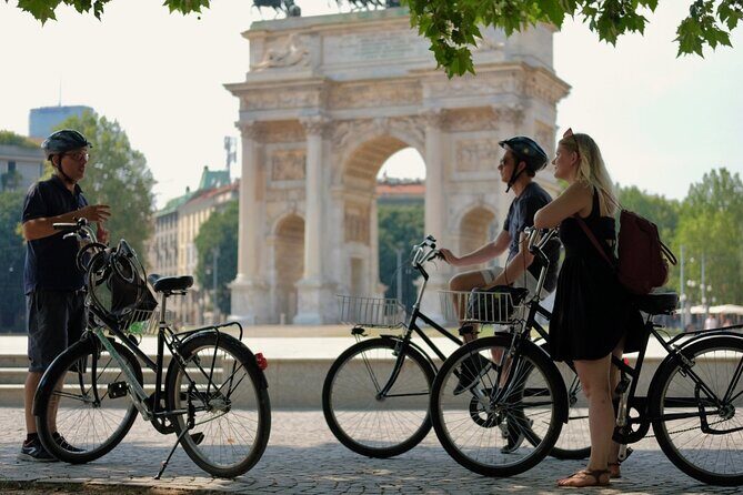 Milan: Bicycle Tour Live Tourist Guide 3 hours and half - Exploring the Milan Bike Tour in Detail