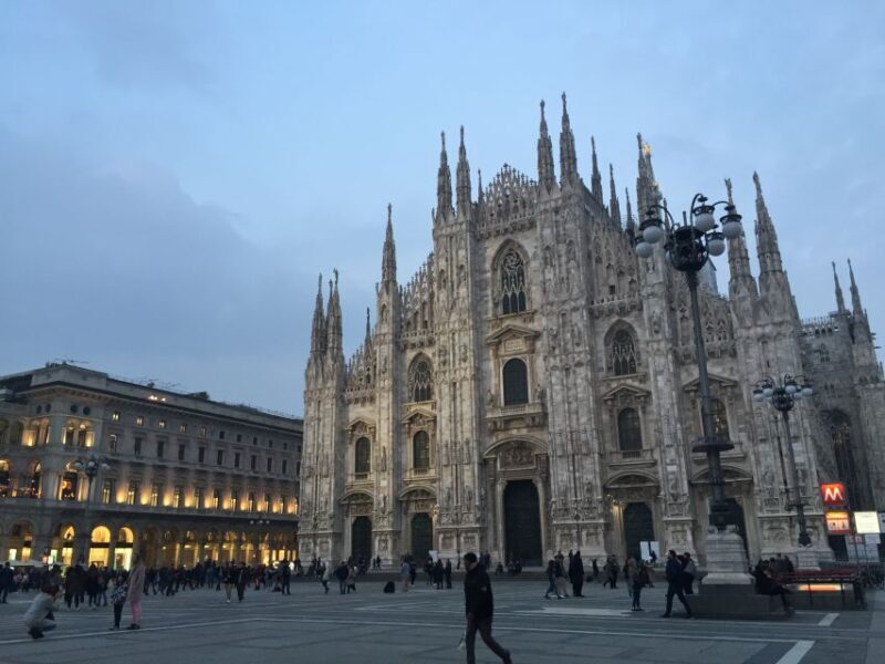 Milan by Night 2-Hour Walking Tour - Key Points