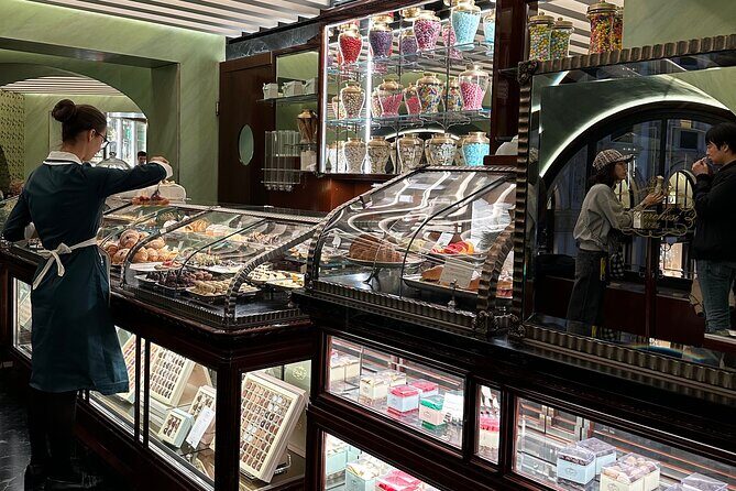 Milan coffee & history crawl with a licensed tour guide - Who Will Love This Tour?