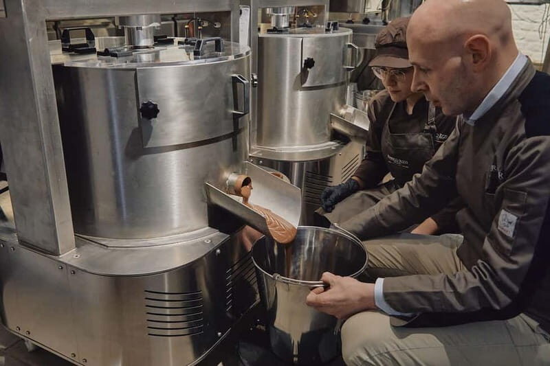 Milan: Enrico Rizzi Chocolate Factory Tour with tasting - Key Points