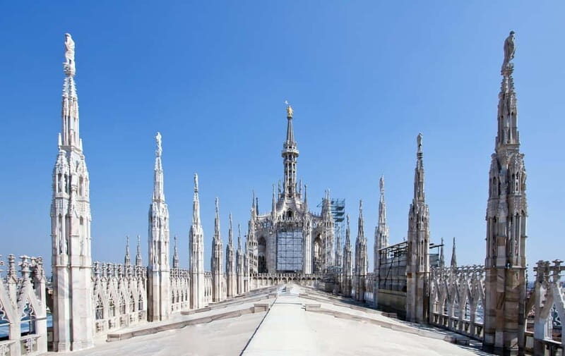 Milan: Fast Track Cathedral and Duomo Rooftop Guided Tour - Ascending to the Terraces: Unbeatable Views