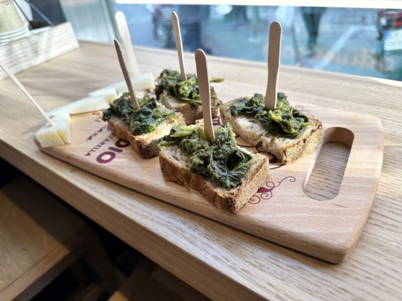 Milan: Gourmet Street Food Tour with Sightseeing and Tasting - Exploring the Milan Gourmet Street Food Tour
