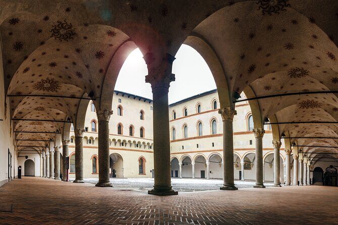 Milan: Highlights and Secret Treasures walking tour - A Walk Through Milan’s Main Highlights and Secret Corners