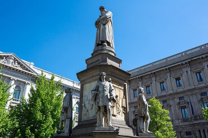 Milan Highlights Self guided scavenger hunt and Walking Tour - Who Should Consider This Tour?