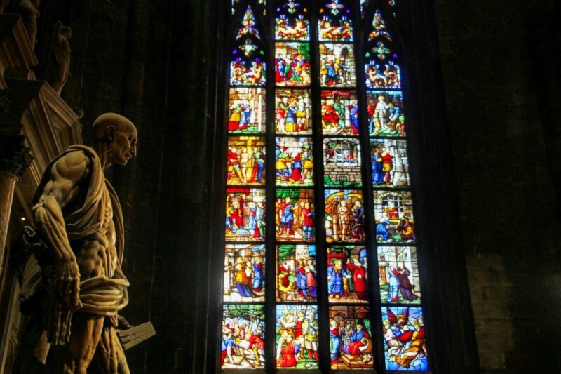 Milan: Milan Cathedral Direct Entrance - Terrace Excluded - Discover Milan’s Iconic Cathedral—Without the Wait