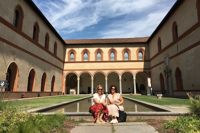 Milan Must-See Sites Guided Tour with Skip-the Line Tickets to Duomo & Cathedral - What Reviewers Say