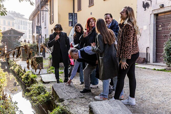 Milan: Navigli Food & Drinks Tour with Eating Europe - Stop 1: Forno Del Mastro – Organic Bakery and Pizza