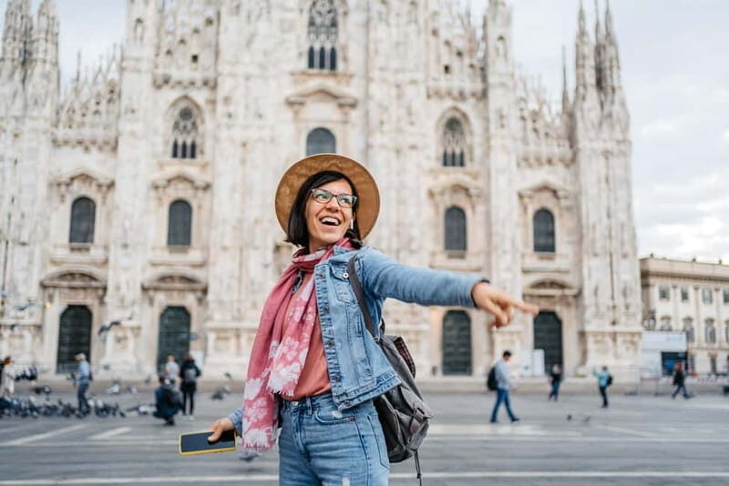 Milan: Photoshoot at the Cathedral - An In-Depth Look at the Milan Photoshoot Experience