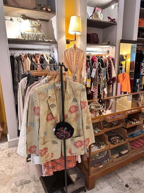 Milan: The Ultimate Vintage Shopping Guidebook - Value for Money