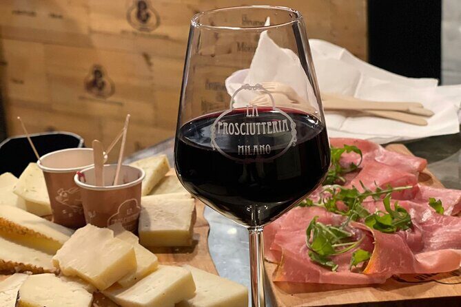 Milan to Taste- 2.5 hours Walking Tour - Authenticity and Value