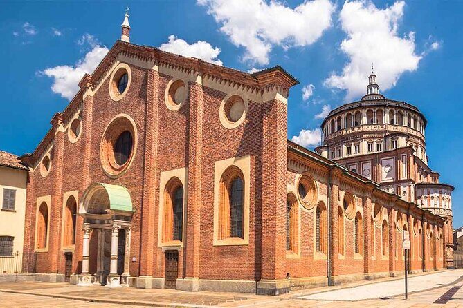 Milano Walking Tour with Audio and Written Guide by a Local - FAQ