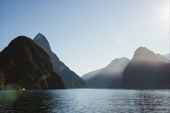 Milford Sound Business Class from Queenstown Cruise Lunch - Frequently Asked Questions