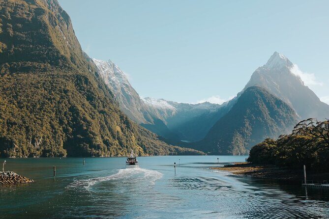 Milford Sound Day Tour with Scenic Cruise from Queenstown - Milford Sound Day Tour with Scenic Cruise from Queenstown