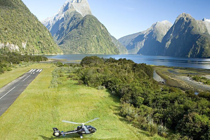 Milford Sound Helicopter Flight and Cruise from Queenstown - Milford Sound Helicopter Flight and Cruise from Queenstown: A Spectacular Day Out