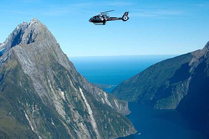 Milford Sound Helicopter Flight and Cruise from Queenstown - What Makes This Tour Stand Out?