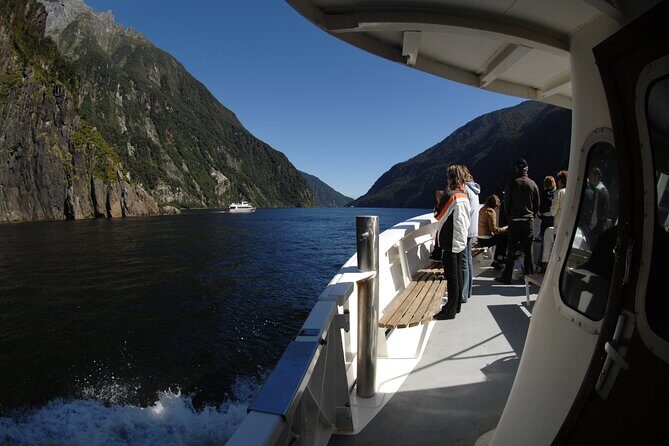 Milford Sound Helicopter Flight and Cruise from Queenstown - Practical Details and Tips