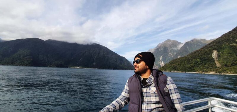 Milford Sound, Mount Cook & More: 4 Day Tour from Queenstown - A Scenic Four-Day Adventure Through New Zealand’s South Island