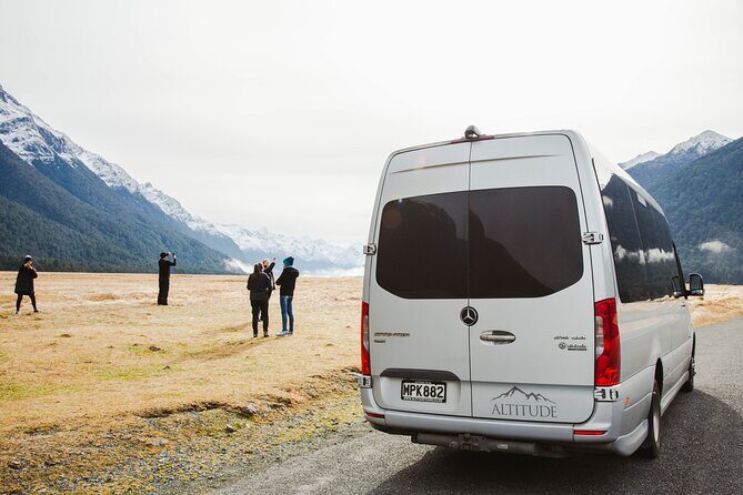 Milford Sound Small Group Tour from Queenstown with Scenic Flight - The Experience in Detail