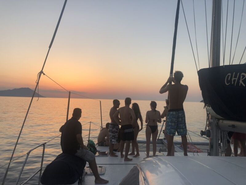 Milos: Sunset Catamaran Cruise with Kleftiko Visit - FAQ