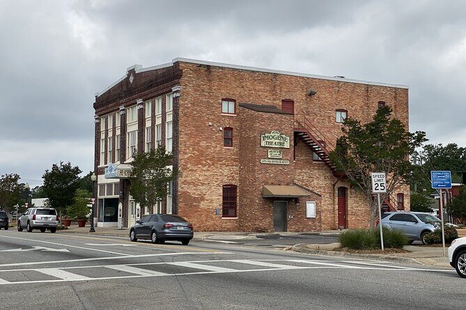 Milton Splash and Dash Tour & Scavenger Hunt - A Detailed Look at the Milton Splash and Dash Tour & Scavenger Hunt