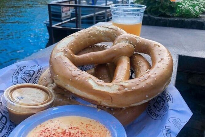 Milwaukee : Best Street Food Private Tour With A Local Guide - Who Should Consider This Tour?