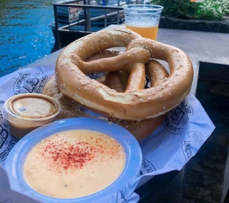 Milwaukee : Best Street Food Tour With A Local Guide - The Sum Up