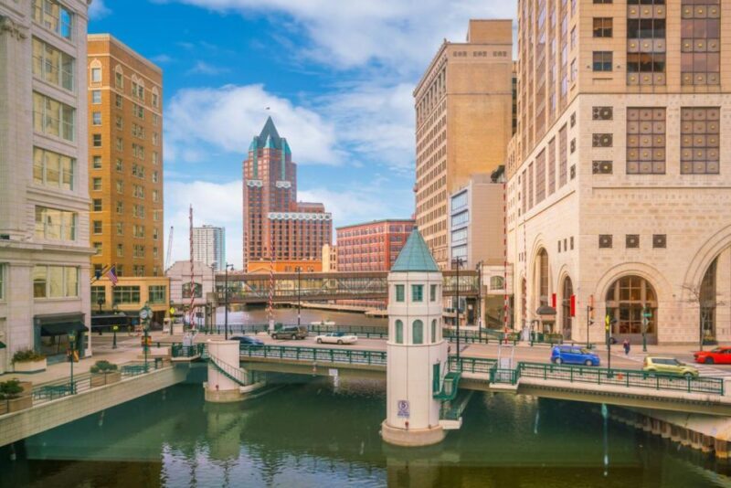 Milwaukee Marvels: A 2-Hour Private Tour - A Closer Look at the Milwaukee Marvels Tour