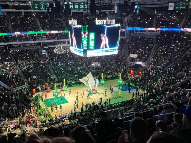 Milwaukee: Milwaukee Bucks Basketball Game Ticket - Who Should Consider This Experience?