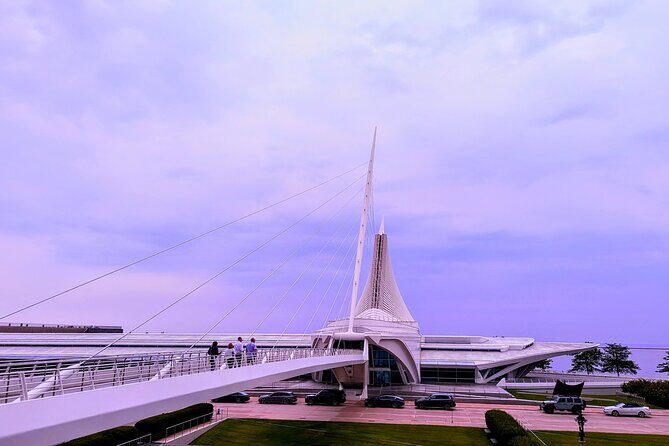 Milwaukee Scavenger Hunt Walking Tour and Game - FAQ