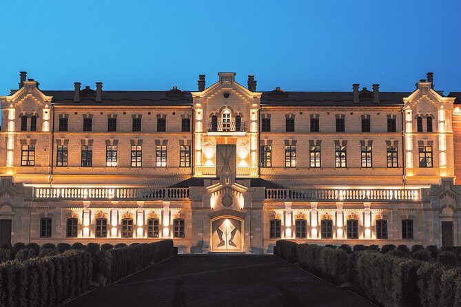 MIMI Castle with wine Tasting - Exploring Moldova’s Castle and Wine Scene