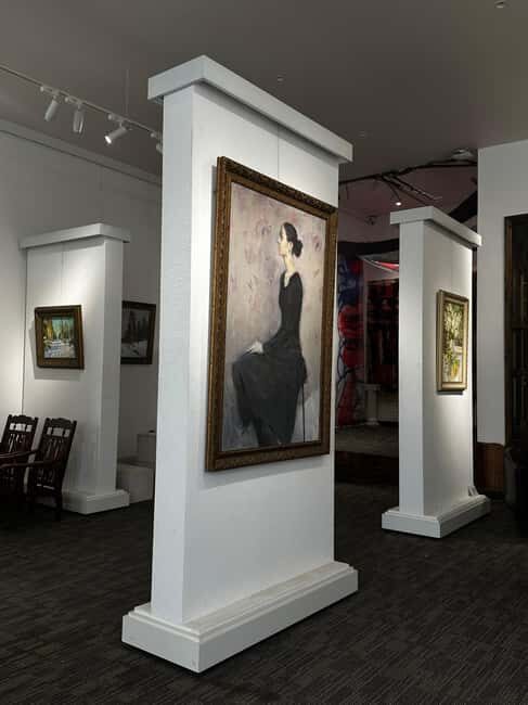 Mimosa Gallery Entry Ticket with Drink & Pastry - The Café Experience: Coffee, Pastries, and Natural Light