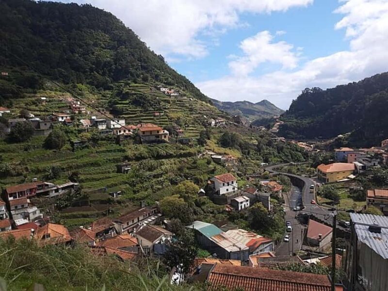 Mimosa Valley Trail: Explore Maroços - A Closer Look at the Mimosa Valley Trail Experience