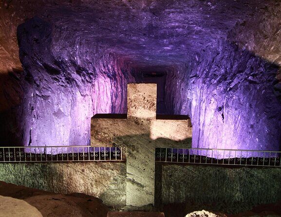 MINA CATEDRAL DE SAL ZIPAQUIRA Tour Privado - Exploring the Zipaquirá Salt Cathedral: A Practical Guide to This Unique Colombian Marvel
