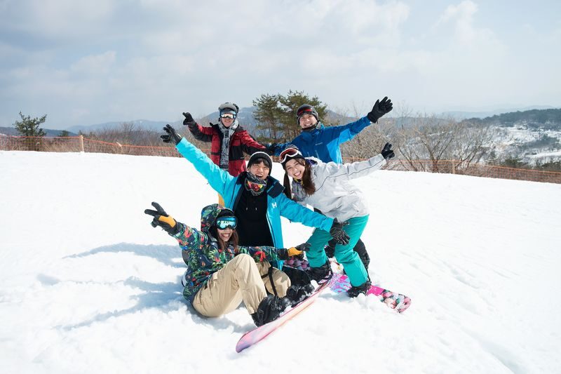 Mineyama Ski/Snowboard Day Trip | from Osaka & Kobe - A snow day without the car-rental puzzle