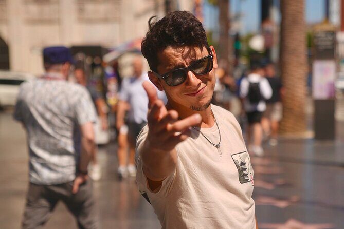 Mini Cinematic Portraits on Hollywood Boulevard - FAQs