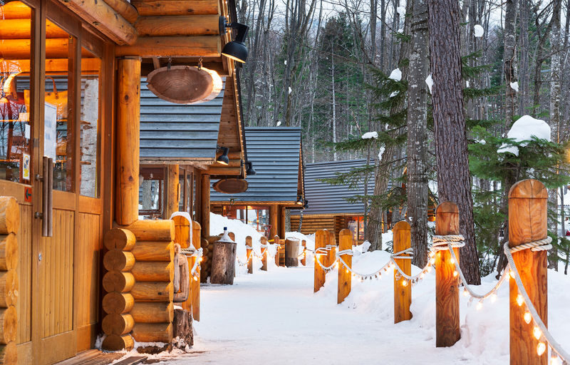 Mini Group for 9 People, Hokkaido Asahikawa & Biei One Day Tour - Ningle Terrace for a change of pace