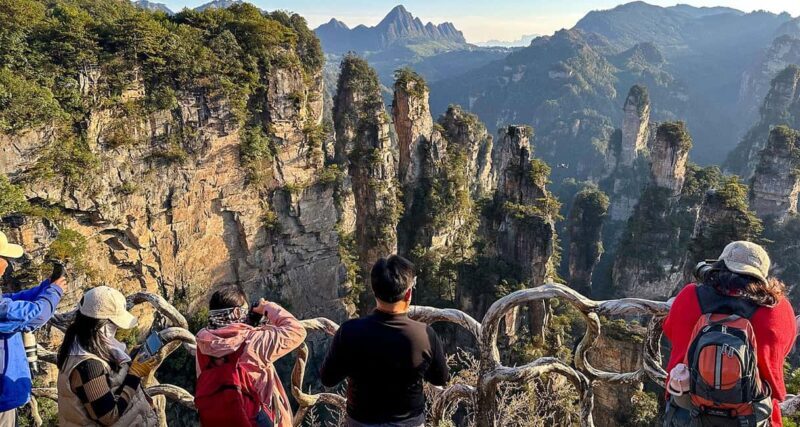 Mini Group Tour: Zhangjiajie Forest Park & Avatar Mountains - Key Points