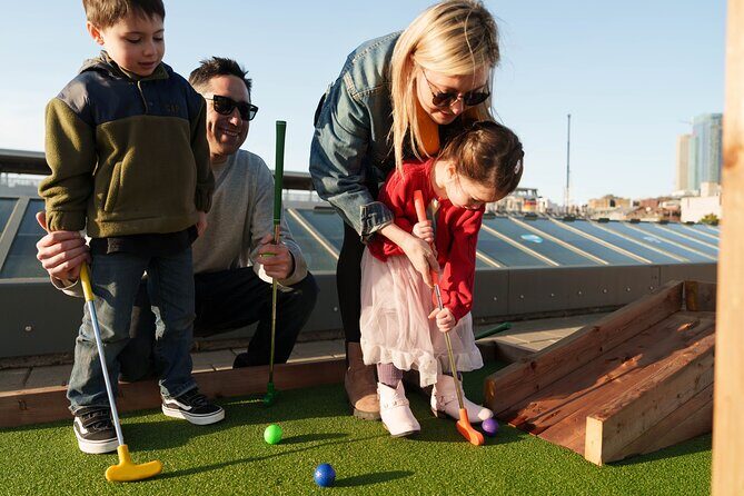 Mini Outdoor Golf in Montreal - Value and Pricing: Is It Worth It?